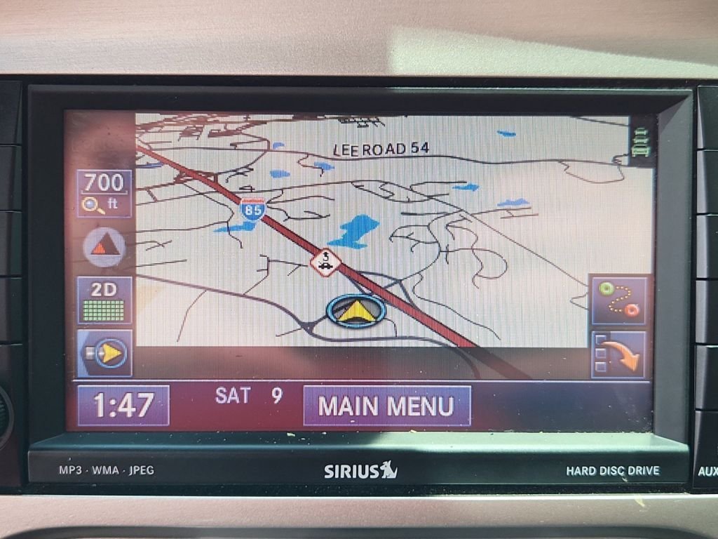 2012-Dodge-Challenger_187021-24