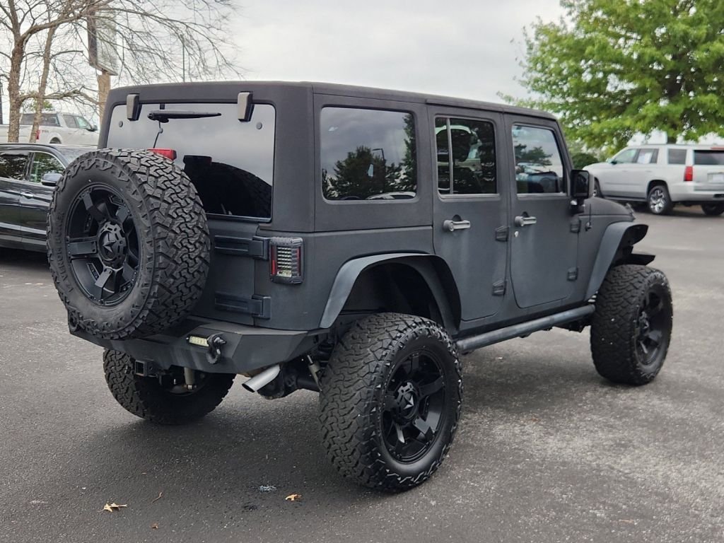 2015-Jeep-Wrangler_556174-6