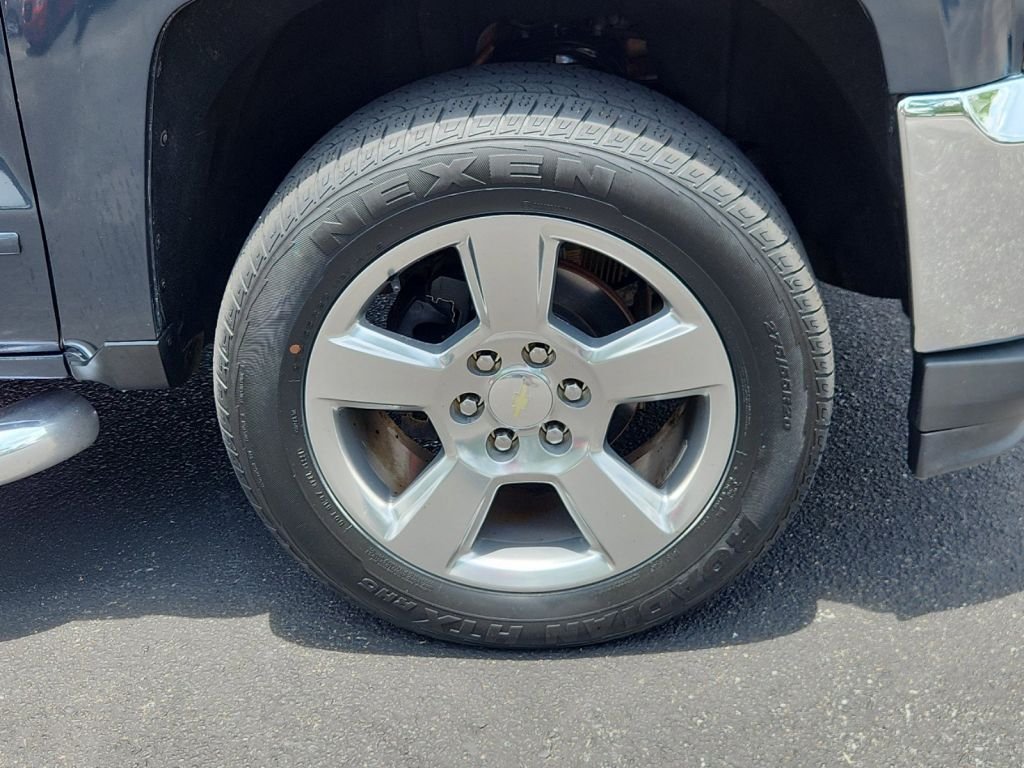 2017-Chevrolet-Silverado_1500_456071-4