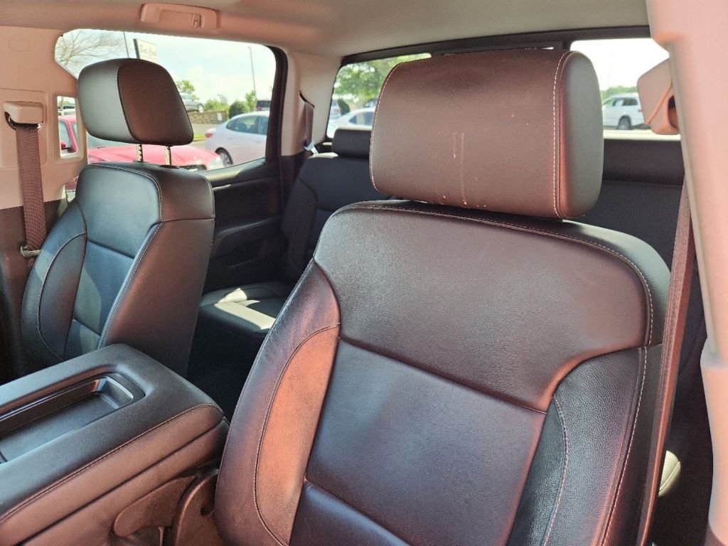 2018-Chevrolet-Silverado_1500_253605-13