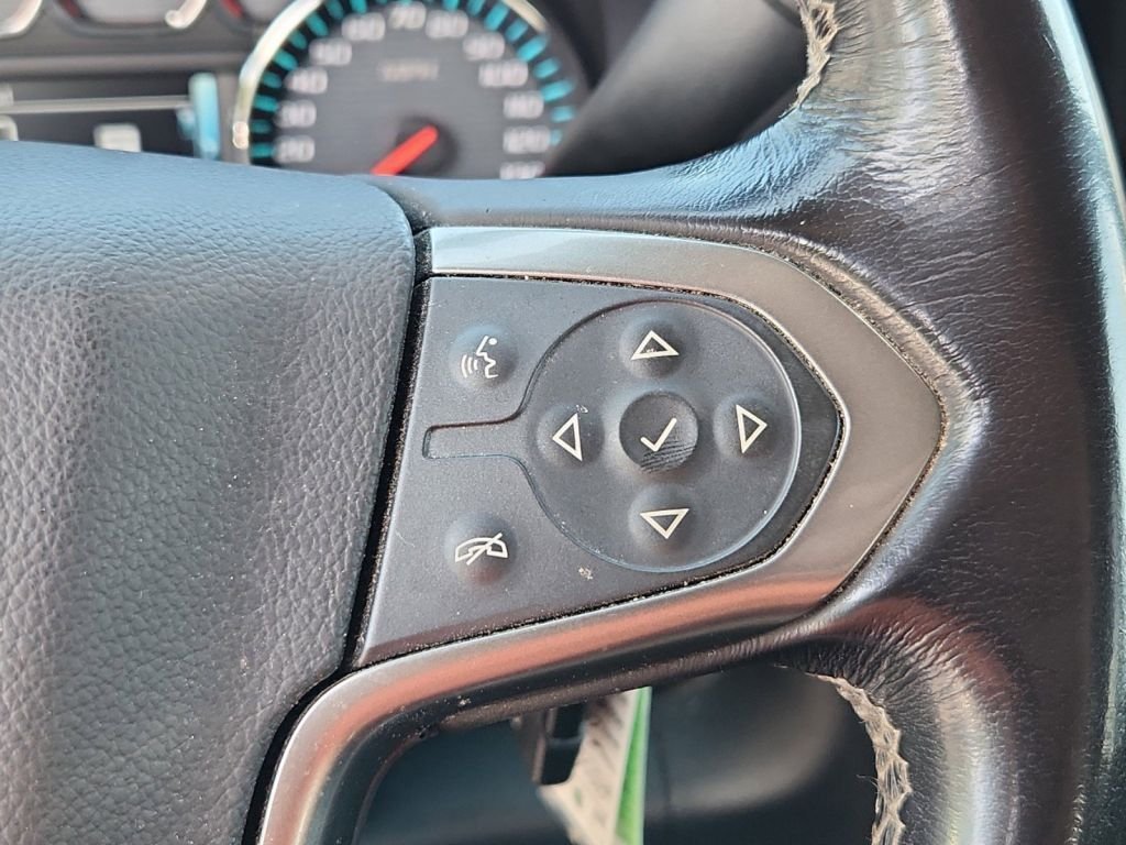 2018-Chevrolet-Silverado_1500_253605-17