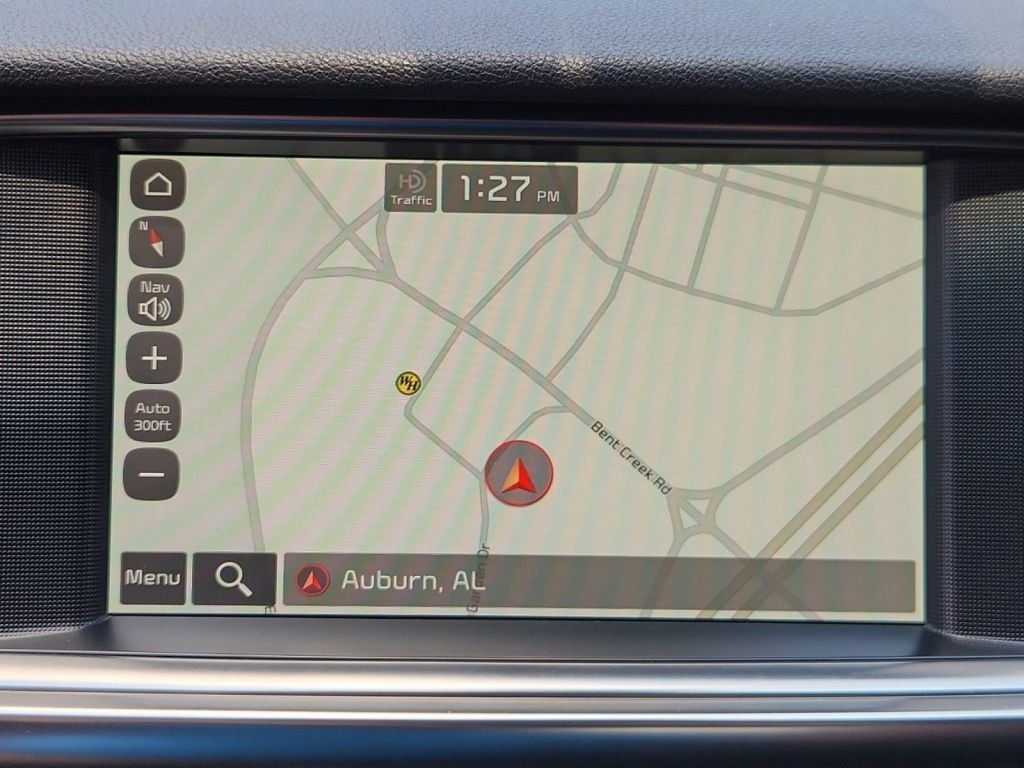 2018-Kia-Optima_239650-24