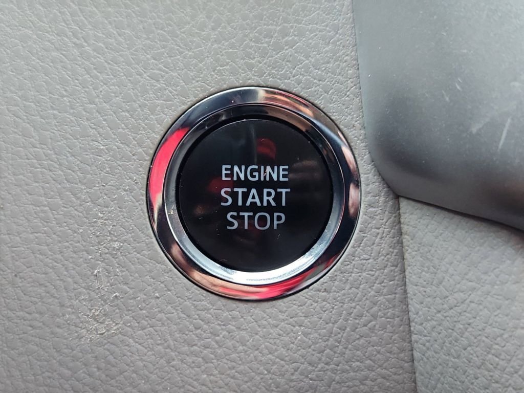 2018-Toyota-Highlander_805968-20