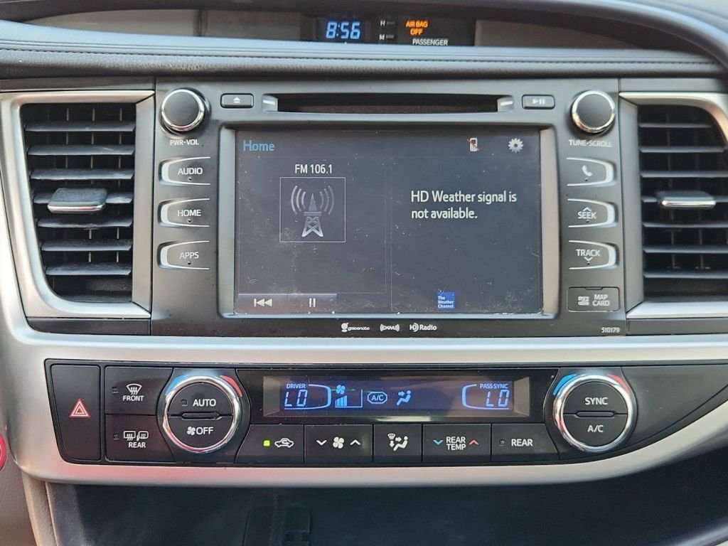 2018-Toyota-Highlander_805968-23