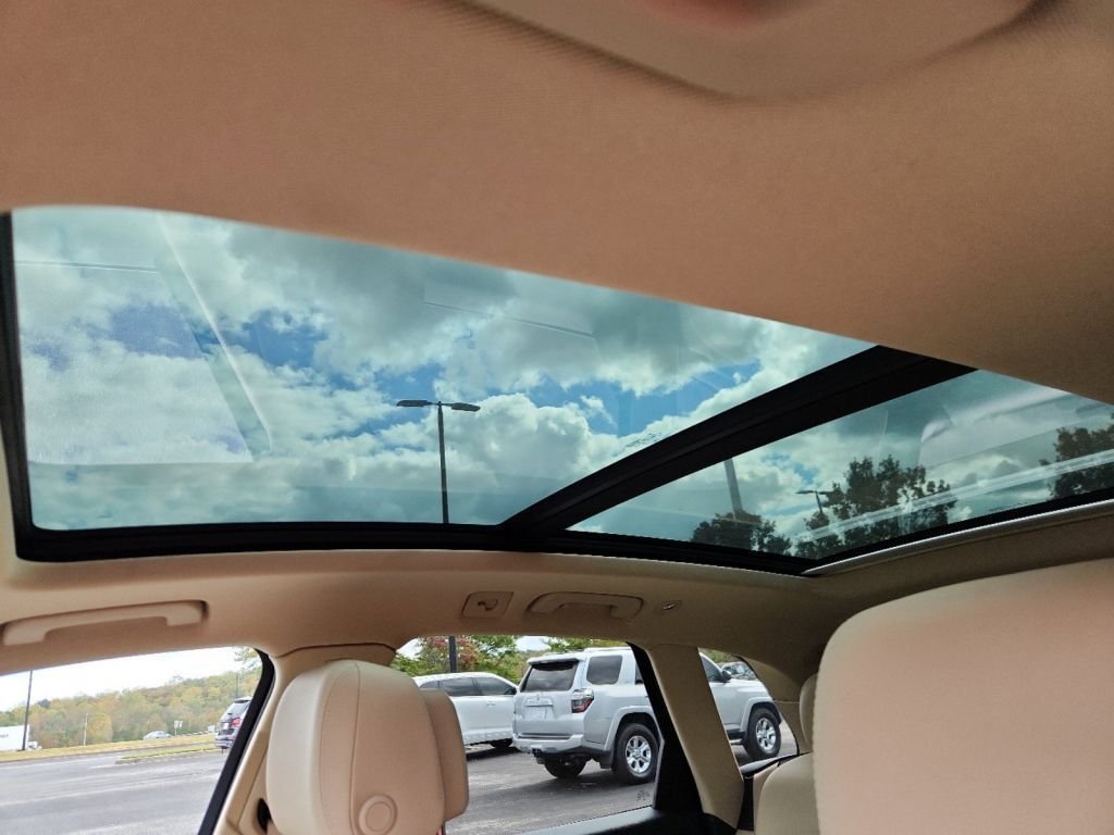 2019-Audi-Q5_132750-15