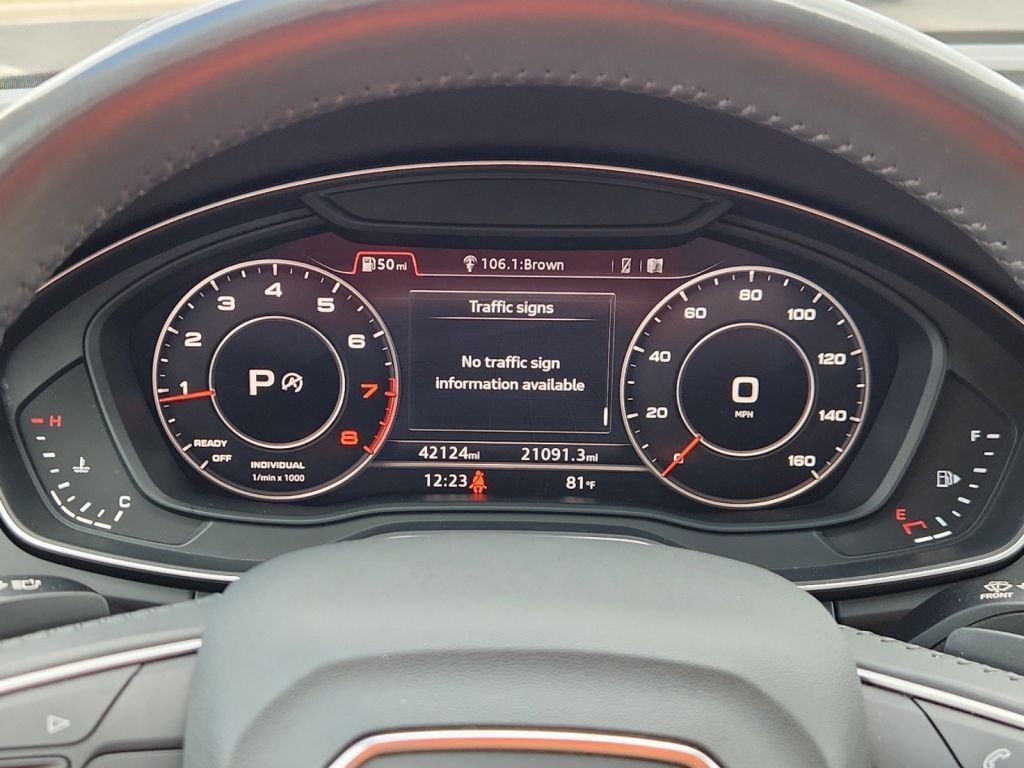 2019-Audi-Q5_132750-20