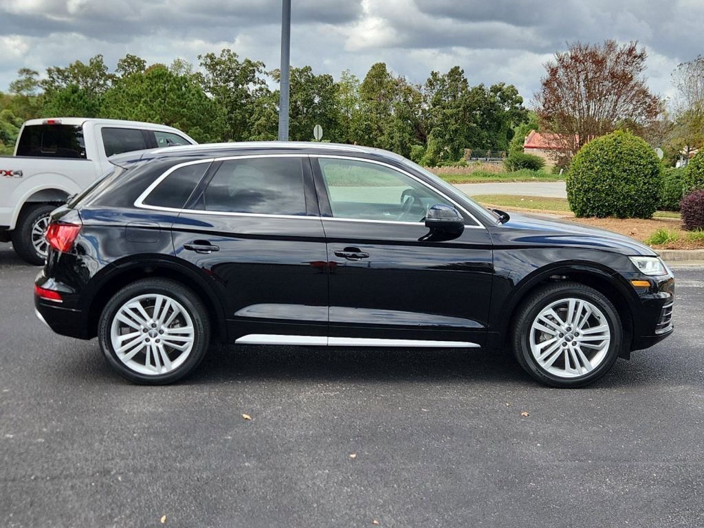 2019-Audi-Q5_132750-5