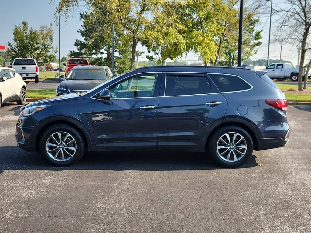 2019-Hyundai-Santa_Fe_Xl_297844-10