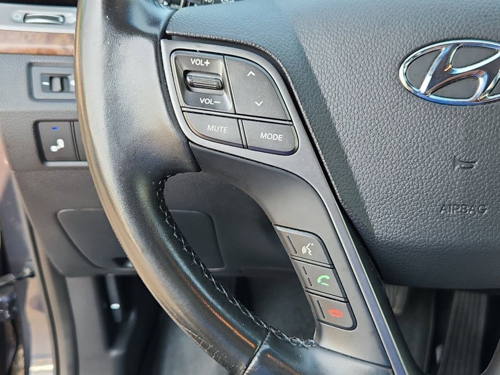 2019-Hyundai-Santa_Fe_Xl_297844-16