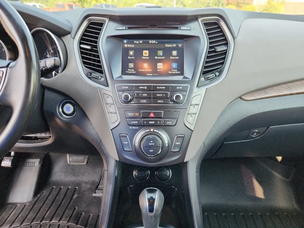 2019-Hyundai-Santa_Fe_Xl_297844-20