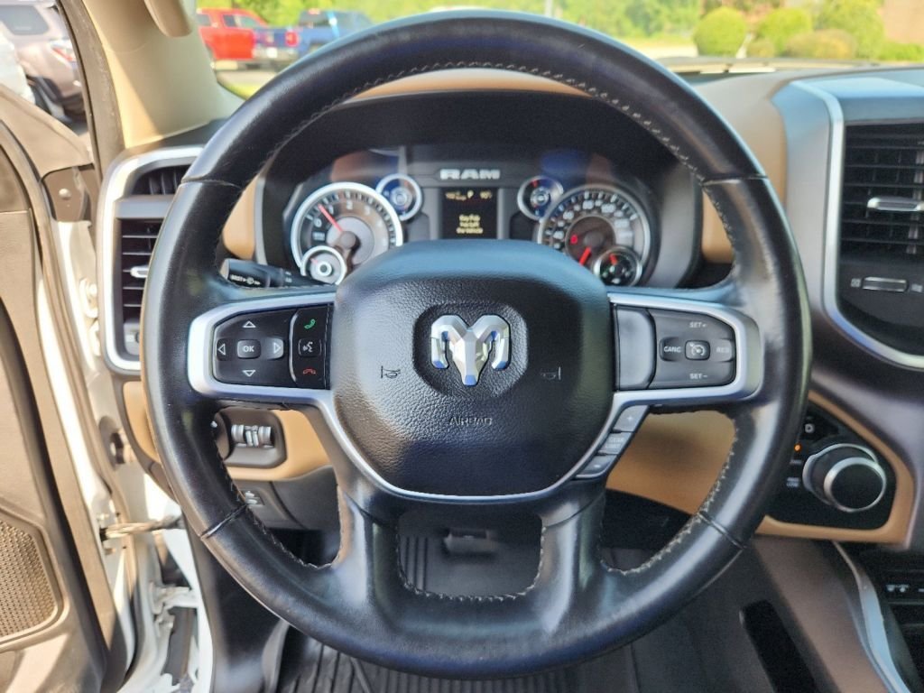 2019-Ram-1500_570677-15