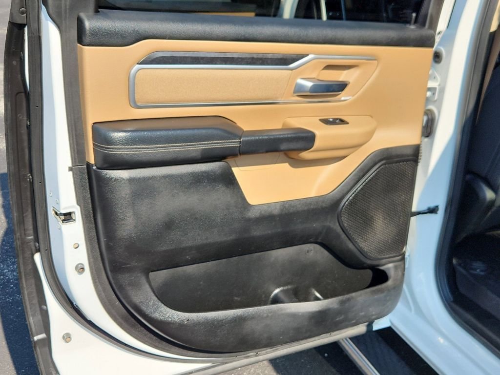 2019-Ram-1500_570677-25