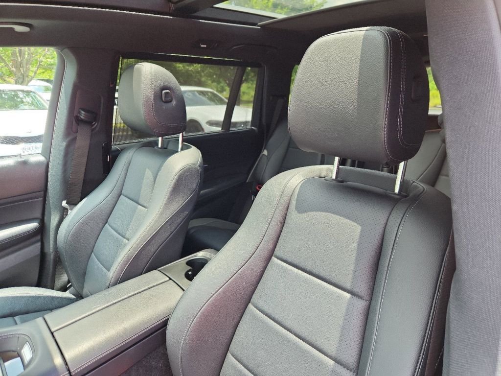 2021-Mercedes-benz-Gl_Class_382342-14