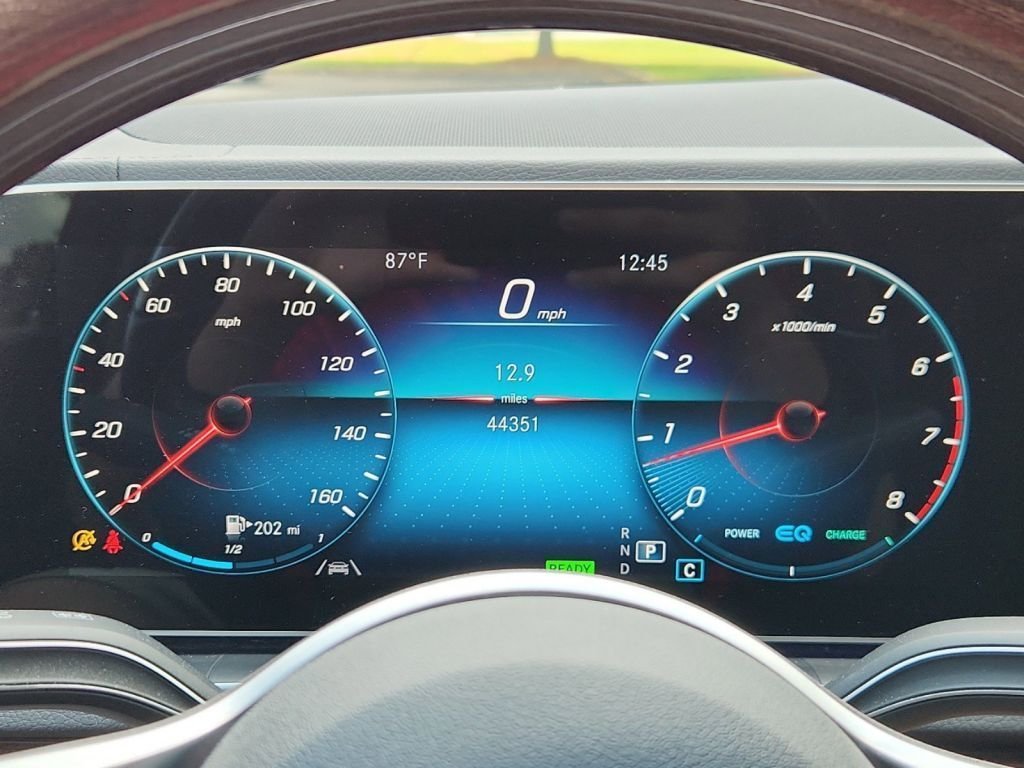 2021-Mercedes-benz-Gl_Class_382342-20