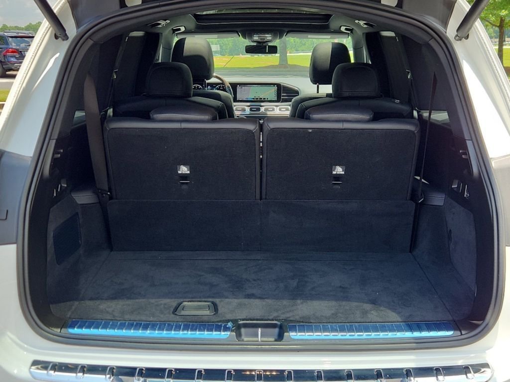 2021-Mercedes-benz-Gl_Class_382342-8