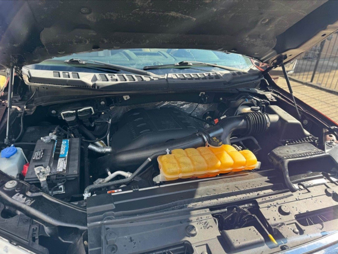 TikSave.io_7611337397699136782_7 2015 FORD F-150 LARIAT