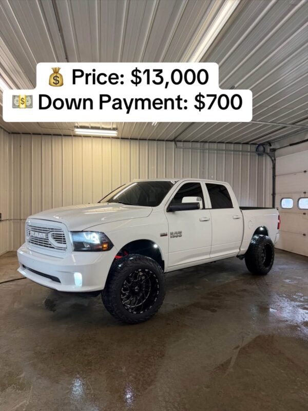 2018 RAM 1500 CREW CAB