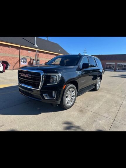 2022 GMC Yukon SLE