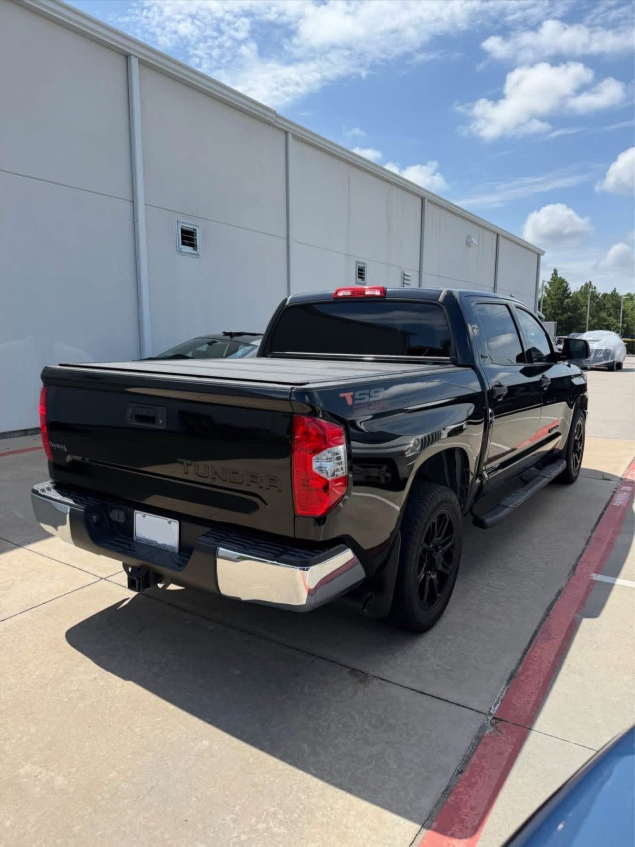 snaptik_7647391903335435551_2_v2 2018 toyota tundra