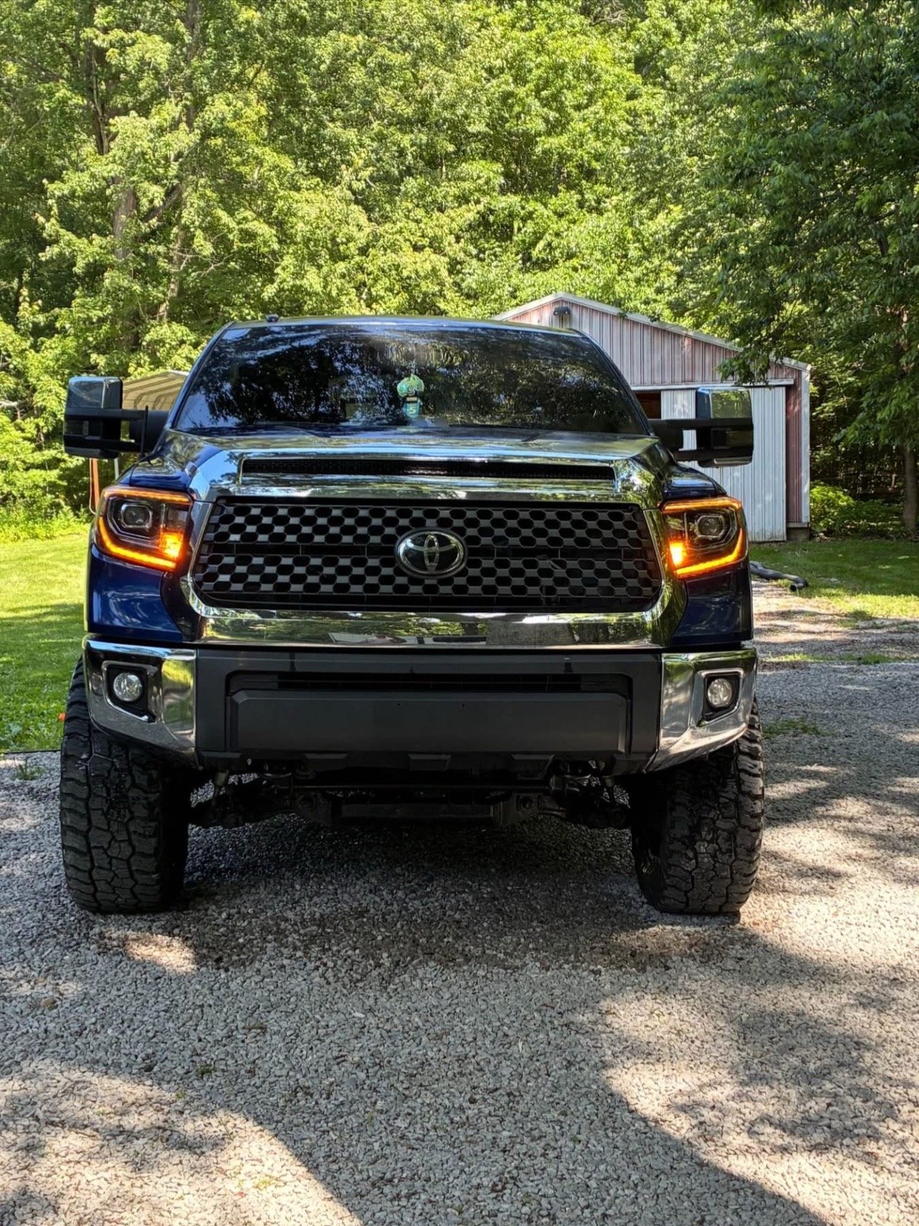 snaptik_7649955524372483358_1_v2 2014 toyota tundra